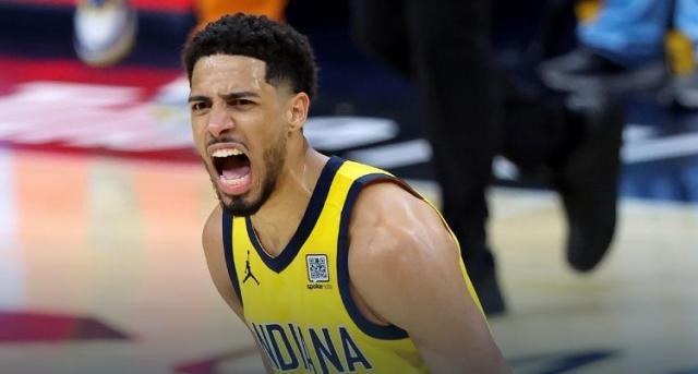 1750429682813040937.jpeg 步行者.jpeg